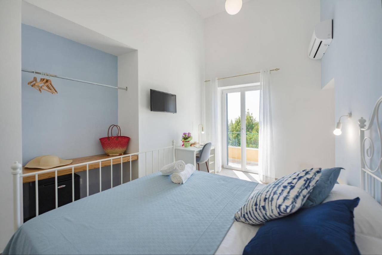 Villa Caterina B&B Procida Exterior photo
